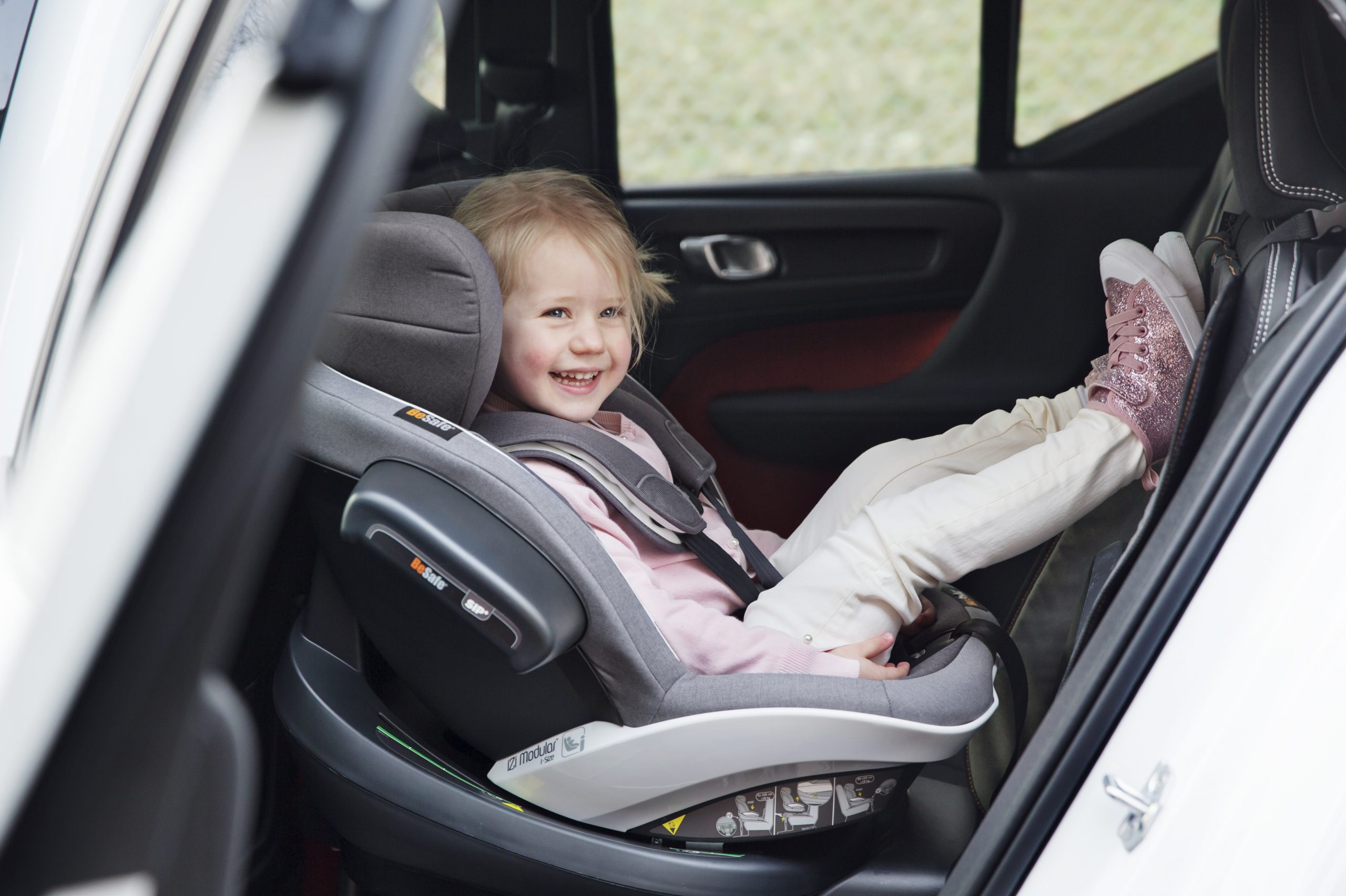 besafe-car-seat-protector-protezione-sedile-auto image 2