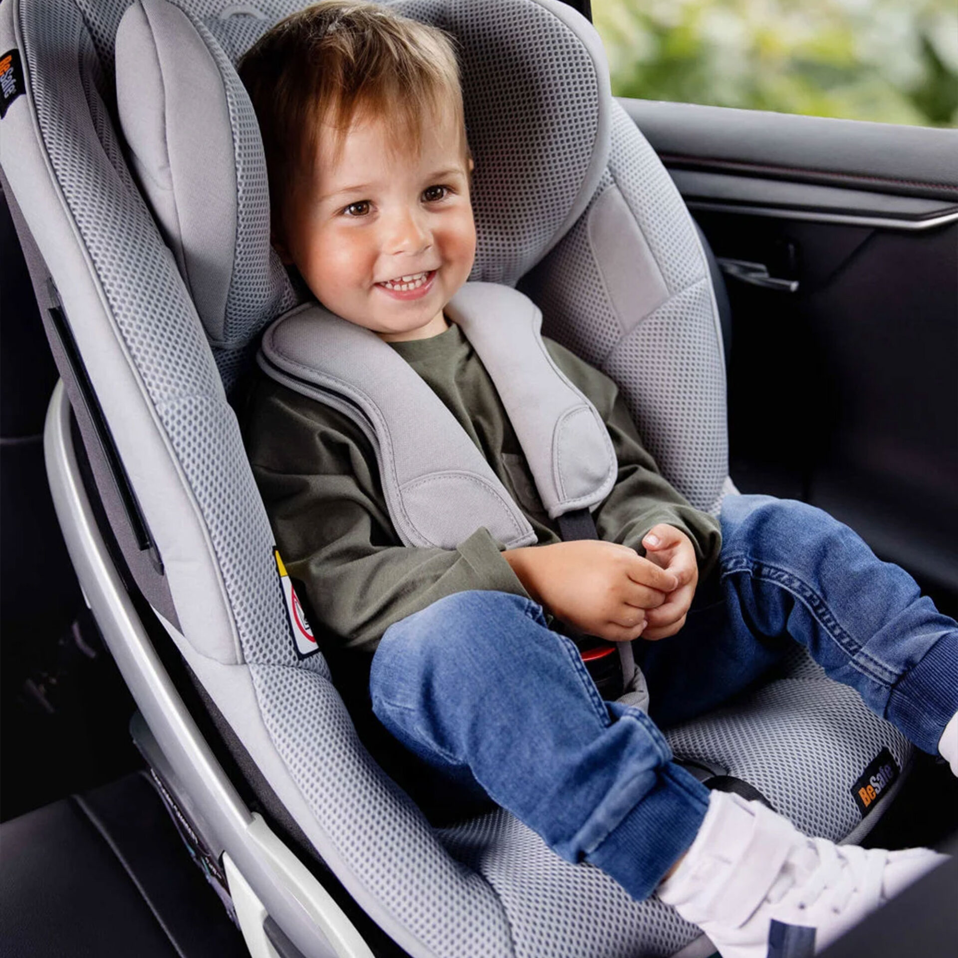 besafe-stretch-seggiolino-auto-rear-facing-0-7-anni-fino-a-125-cm image 7