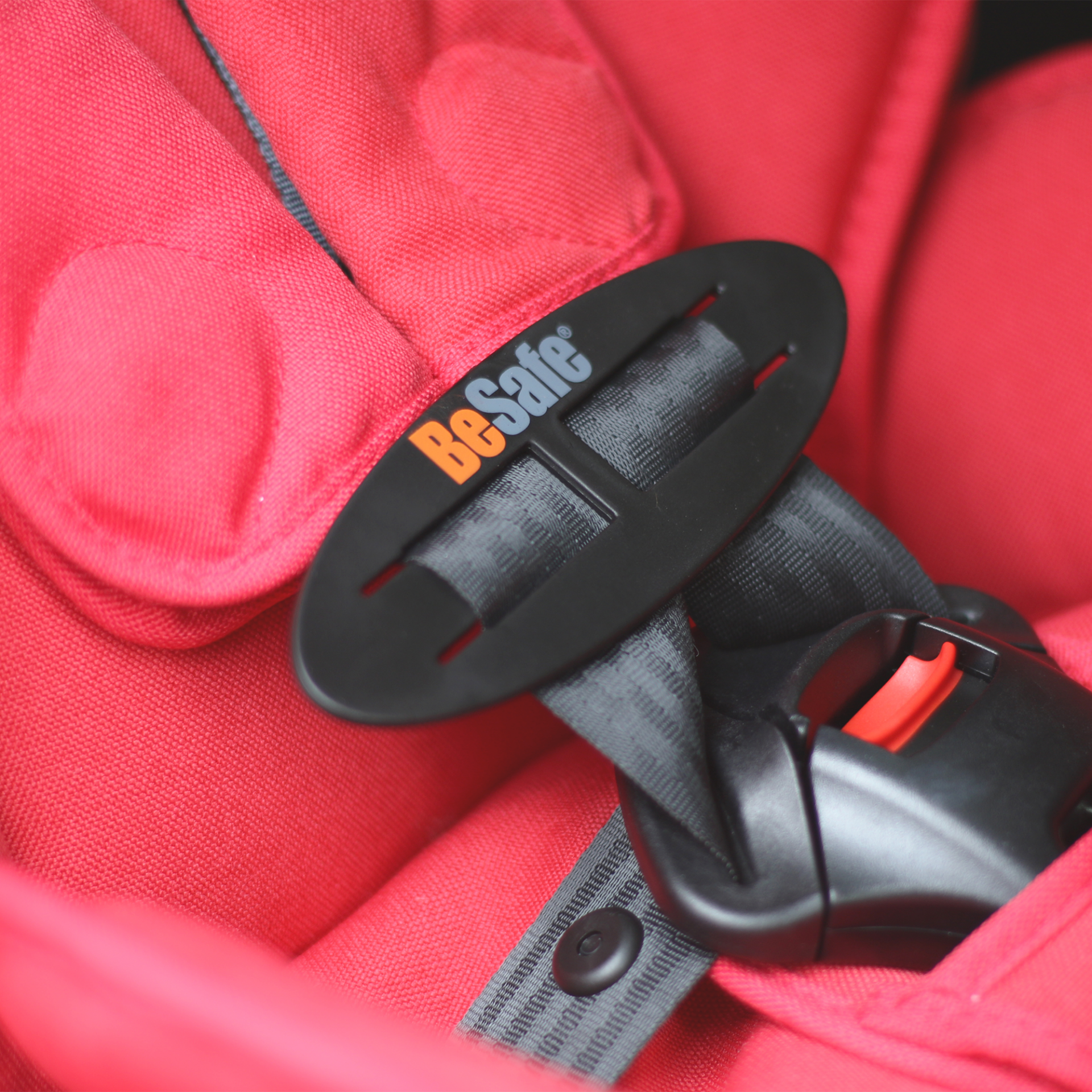 besafe-belt-collector-raccogli-cinture-per-seggiolino-auto-beyond image 2